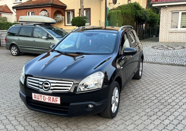 Nissan Qashqai+2 cena 29900 przebieg: 215000, rok produkcji 2009 z Sandomierz małe 232